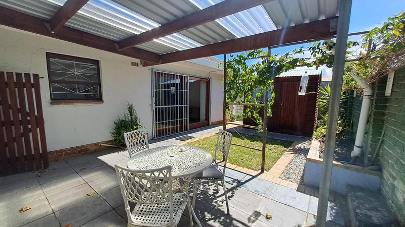 To Let 1 Bedroom Property for Rent in Boston Western Cape